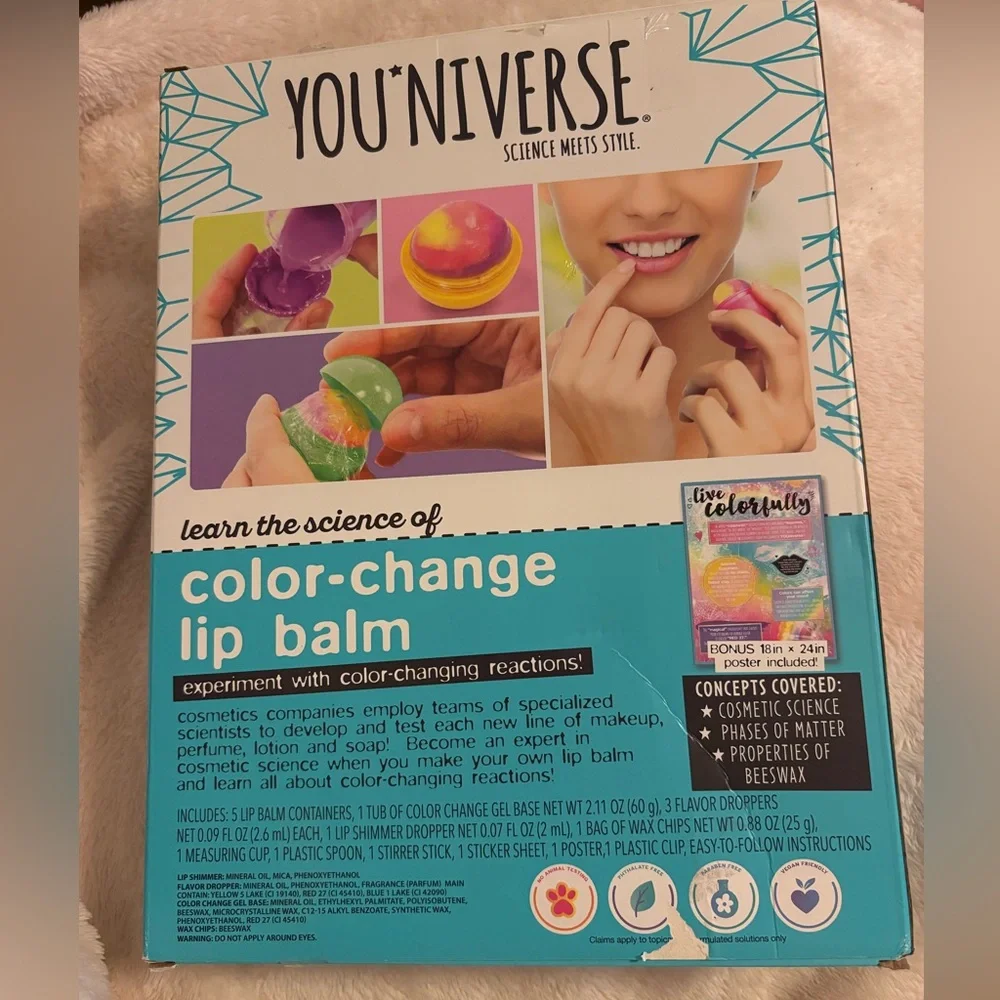YOUniverse Color-Change Lip Balm kit